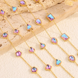 Bracelet Or Élégant en Acier Inoxydable Avec Breloques en Zirconium Iridescent Papillon Cœur Chaîne Réglable Bijou Femme