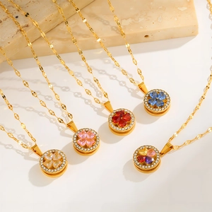 Fashion Stainless Steel Gold Plated Clover Necklace Women Round Heart Zirconia Pendant Rhinestone Clavicle Chain Jewelry Gift