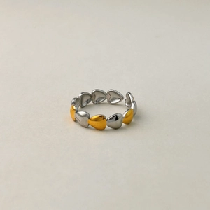 Bague ajustable en acier inoxydable avec cœurs en bicolore argent et or