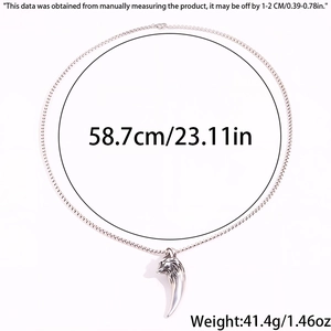 Detailansicht der Edelstahl-Wolfszahn-Kette mit 58,7 cm Länge und Gewichtsangaben
