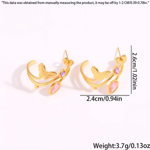 Vue détaillée de la taille des boucles d'oreilles créoles papillon et pierre mauve