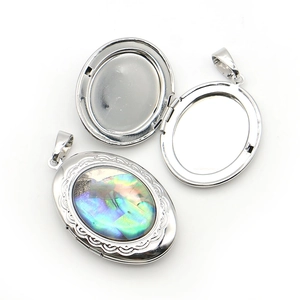 Ovaler Silber-Medaillon-Anhänger mit Abalone-Muschel und eingraviertem Vintage-Muster