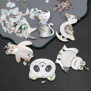 Pendentifs en forme d'animaux fabriqués en nacre blanche et coquille d'abalone naturelle