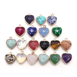 Pendentifs cœur en pierre naturelle facettée avec placage d'or pour bijoux DIY