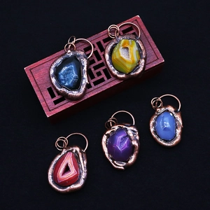 Natural Stone Irregular Striped Agate Pendant Vintage Electroplated Copper Edging Druzy Charms For DIY Necklace Jewelry Making