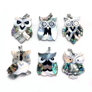 Natural Sea Shell Owl Pendant Only Without Chain Abalone Shell White Mother Of Artificial Pearl Spliced Animal Charm For DIY Jewelry