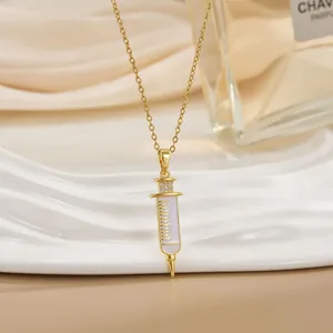 Creative Syringe Shape Pendant Necklace Women Copper Gold Plated Rhinestone Medical Nurse Doctor Gift Fashion Jewelry
