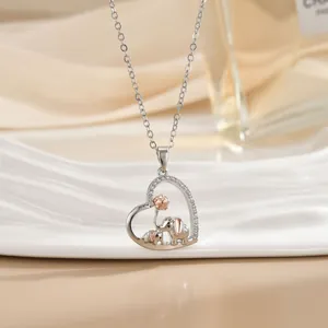 Herz-Halskette mit Elefanten-Anhänger in Silber und Roségold, ideales Muttertagsgeschenk