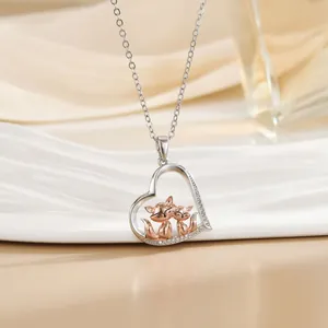 S925 Silber Herz Halskette mit roségoldenen Füchsen und funkelnden weißen Kristallen