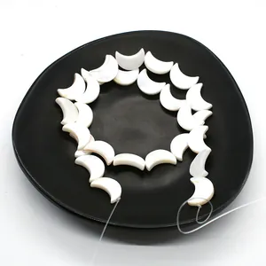 Natural white shell beads in crescent moon shape for DIY jewelry making and necklaces