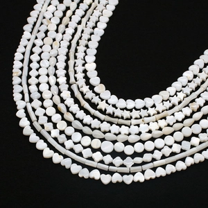 Natuurlijke witte zoetwaterschelp kralen in ster en hartvorm voor DIY sieraden maken