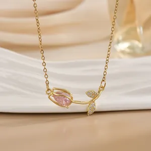 Französische Romantische Vergoldete Kupferlegierung Tulpe Rose Anhänger Halskette Für Damen Elegante Blumen Zirkonia Schmuck
