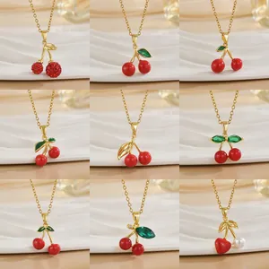 Collier Pendentif Cerise Rouge en Cuivre pour Femme Bijoux de Luxe Émail Zircon Plaqué Or Accessoires de Fruits Cadeau