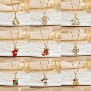 Collier Pendentif de Noël en Cuivre Environnemental Zircone Émail Père Noël Renne Sapin de Noël Bijoux Festifs Cadeau pour Femme