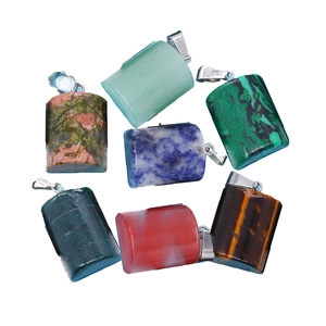 Natuursteen Halve Cilinder Hanger Met Metalen Oogje Gepolijste Halfedelsteen Hangers Voor DIY Sieraden Maken Ambachten