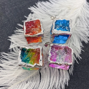Natural Stone Crystal Cube Pendant For DIY Jewelry Making Electroplated Metal Wrapped Irregular Square Charm Accessory