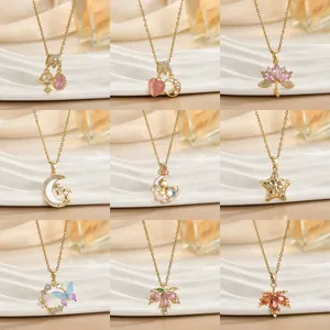 Collana con Pendente in Rame e Zirconia di Lusso per Donna Pianeta Luna Cuore Farfalla Floreale Foglia d'Acero Smalto Gioielli Regalo