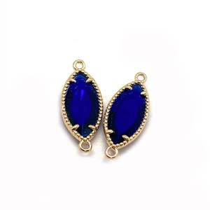 Dunkelblauer facettierter Edelstein-Verbinder mit goldenem Perlenrand für DIY-Schmuck