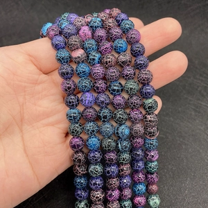Detailopname van kleurrijke drakenader agaat kralen voor DIY sieraden maken