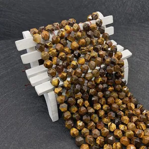 Detailansicht facettierter Tigerauge-Natursteinperlen für DIY-Schmuckherstellung