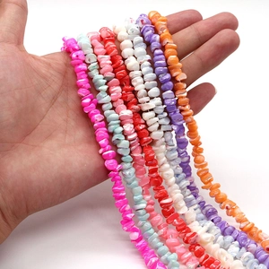 Kleurrijke onregelmatige 7-8mm natuurlijke schelpkraaltjes voor DIY-sieraden maken
