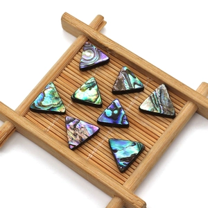 Natural Abalone Shell Triangle Loose Beads For DIY Jewelry Making Polished Paua Shell Iridescent Straight Hole Beads Accessory
