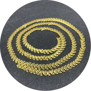Catena metallica dorata 7mm a forma di foglia per gioielli fai-da-te e borse