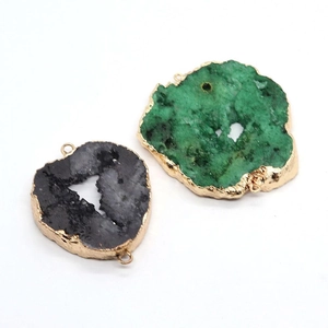 Pendentifs irréguliers en cristal naturel avec bordure dorée pour bijoux DIY