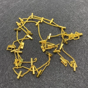 Detail of 10m gold twisted rectangular chain link for DIY jewelry making accessories