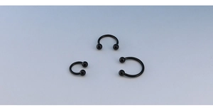 Detailed comparison of black stainless steel horseshoe rings in three varying diameters