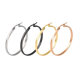 Polierte Edelstahl-Creolen in Silber, Schwarz, Gold und Roségold für Damen und Herren