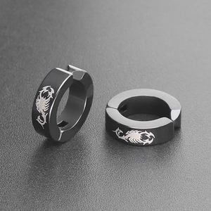 Orecchini a clip punk in acciaio nero da uomo con design a motivo di scorpione argento
