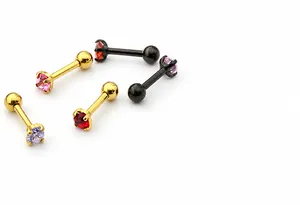 Detail van 2 mm kleurrijke AAA-zirkonia-oorknopjes met vacuümgeplateerde stalen kogels