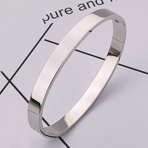 Minimalist silver stainless steel bracelet with high-polished surface and secure clasp