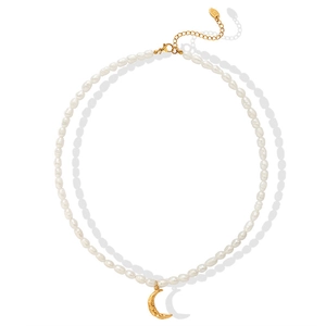 French chic freshwater pearl necklace with textured gold crescent moon pendant