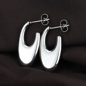 Polished silver teardrop stud earrings in high-gloss titanium steel with butterfly backs