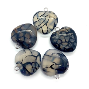 Hartvormige drakenader agaat hangers met metalen oogjes voor doe-het-zelf sieraden