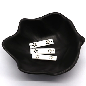 Three pieces of white rectangle freshwater shell pendants with hollowed flower carvings