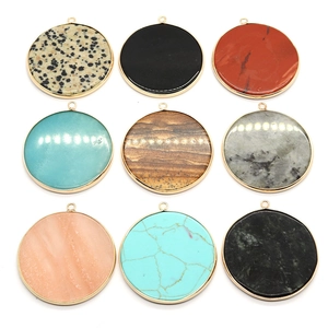 Lot de neuf pendentifs ronds en pierre naturelle avec bordure dorée pour bijoux DIY