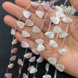 Cuentas de concha natural en forma de pétalo 9x12mm con brillo para joyería DIY