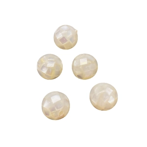 Lot de 5 perles rondes facettées en nacre blanche avec reflets pour bijoux DIY