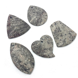 Natural agate stone pendants set with assorted shapes for DIY jewelry making