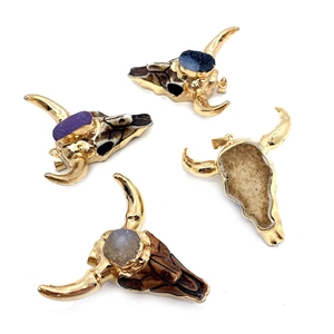 Bohemian bull head pendant with natural stone crystal clusters and gold plating