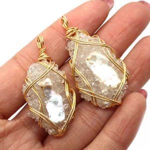 Handmade gold wire-wrapped natural freshwater pearl and resin irregular pendant accessory
