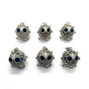Pendentif hibou évidé en argent avec perles colorées pour la création de bijoux DIY