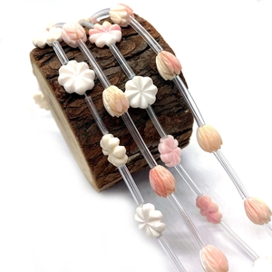 Perles de fleurs en coquillage naturel sur bois pour création de bijoux et bracelets