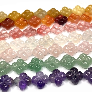 Perline in pietra naturale da 14mm a forma di quadrifoglio in colori misti per gioielli