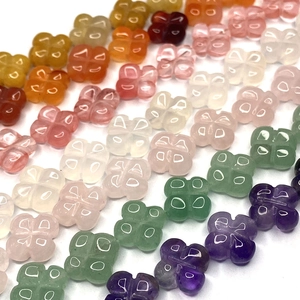 Perline in pietra naturale a forma di quadrifoglio colorato per gioielli fai da te