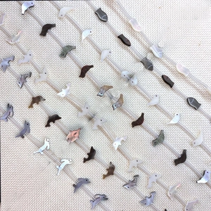 Natural Mother Of Artificial Pearl Shell Animal Shaped Loose Beads For DIY Jewelry Making Rabbit Dolphin Bird Fish Baroque Style Carved Shell Beads