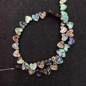 Natuurlijke iriserende hartvormige abalone schelpkralen voor DIY sieraden maken